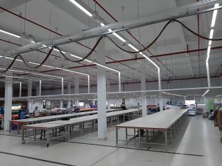 SẢN PHẨM MỚI - BÀN CẮT CÓ HỆ THỐNG THỔI KHÍ